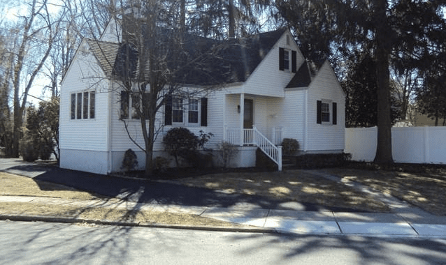 63 6TH Avenue, Westwood